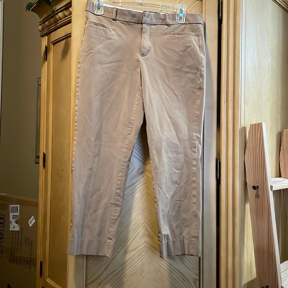 Banana republic Sloan curvy fit cropped tan pants size 8